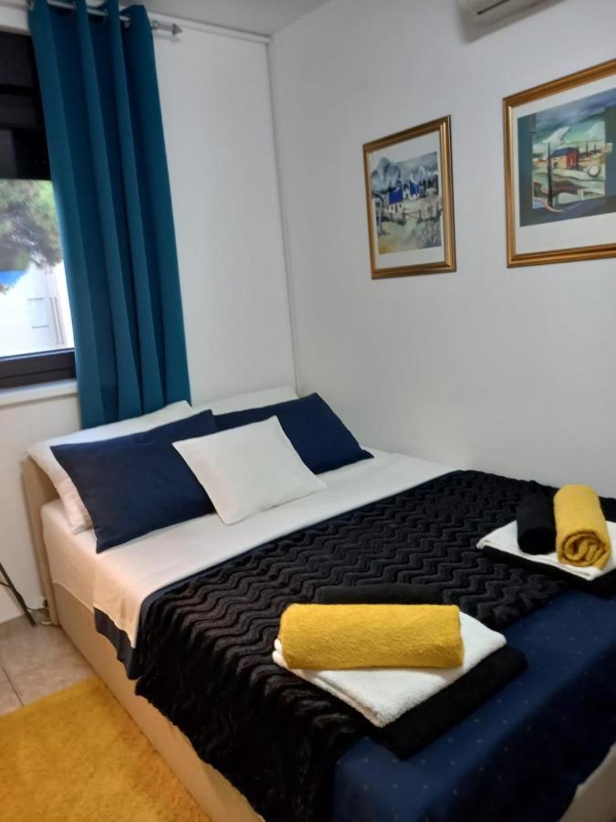 Apartmani Nella Vir Pokój zdjęcie